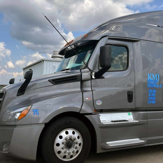 KMJ Truck